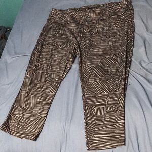 Danskin Workout Capris